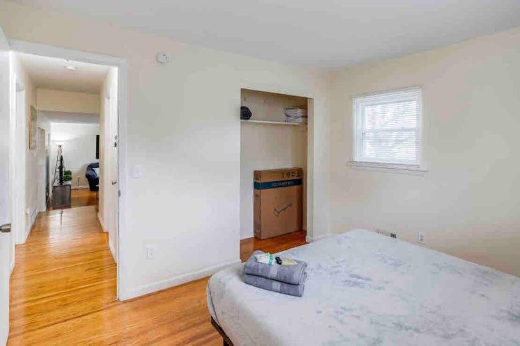 Amazing Ranch Mins Away From Airprt/Rit/Dwtn/Uofr Apartment Rochester Exterior photo